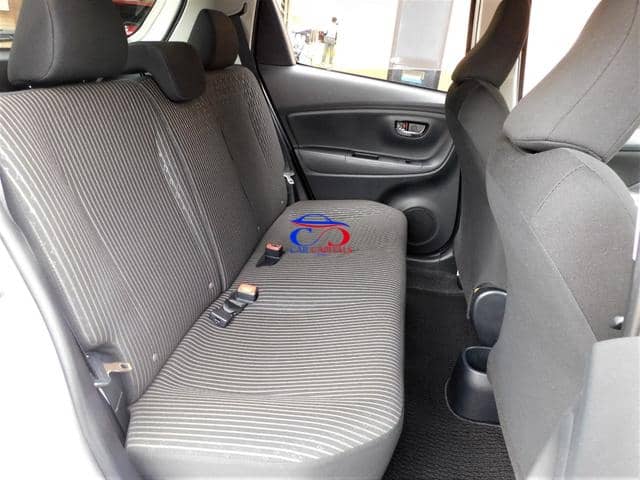 TOYOTA VITZ JEWELA