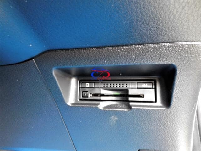 TOYOTA VITZ JEWELA