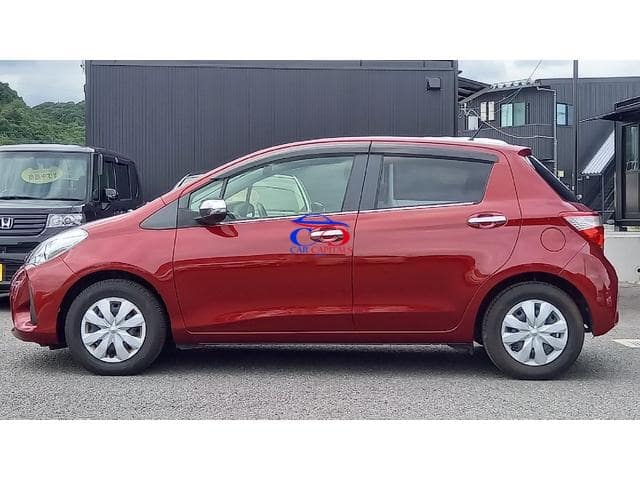 TOYOTA VITZ JEWELA