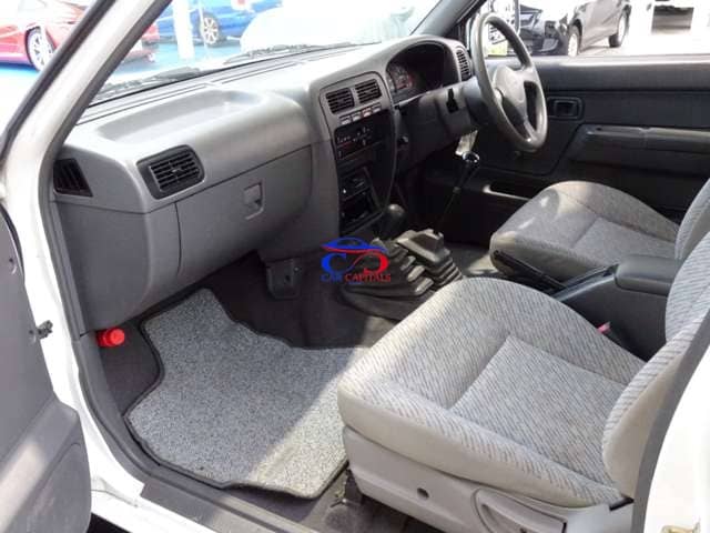 NISSAN DATSUN