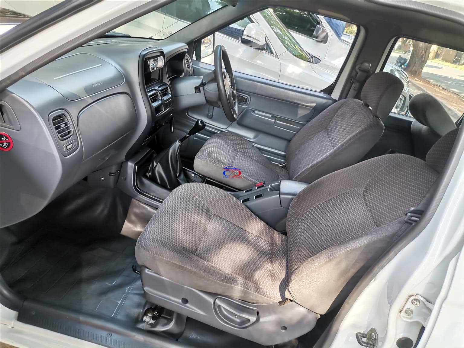 Nissan NP300 Hardbody 2.5TDi Double Cab 4×4