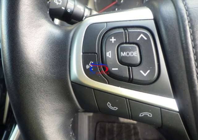 Toyota Harier 2015