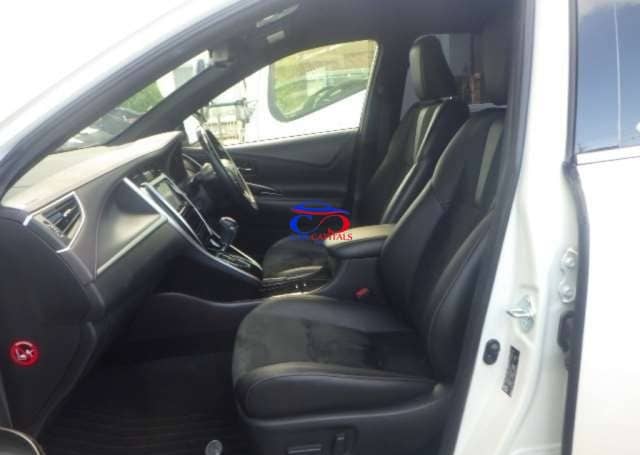 Toyota Harier 2015