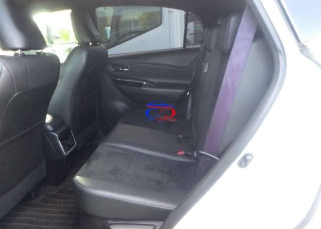 Toyota Harier 2015