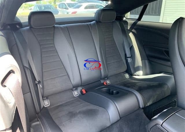 MERCEDES BENZ E-CLASS E200