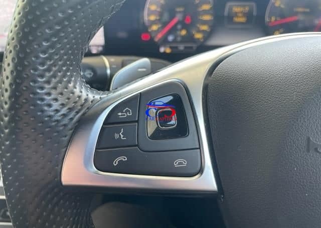 MERCEDES BENZ E-CLASS E250