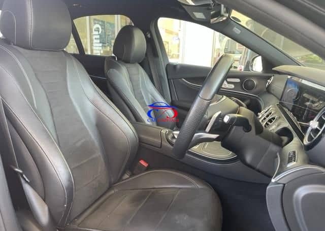 MERCEDES BENZ E-CLASS E250