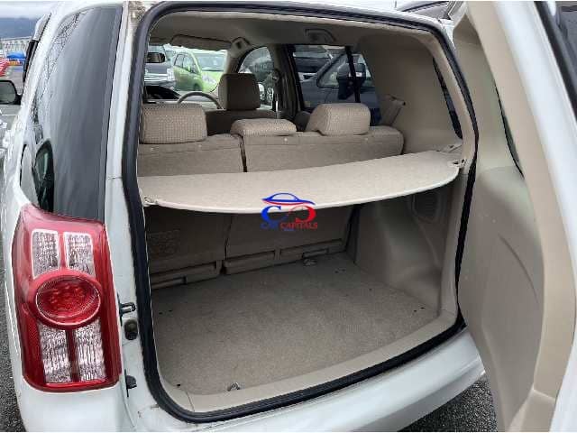 TOYOTA RAUM