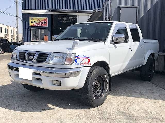 NISSAN DATSUN