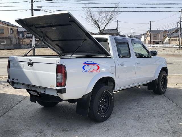 NISSAN DATSUN