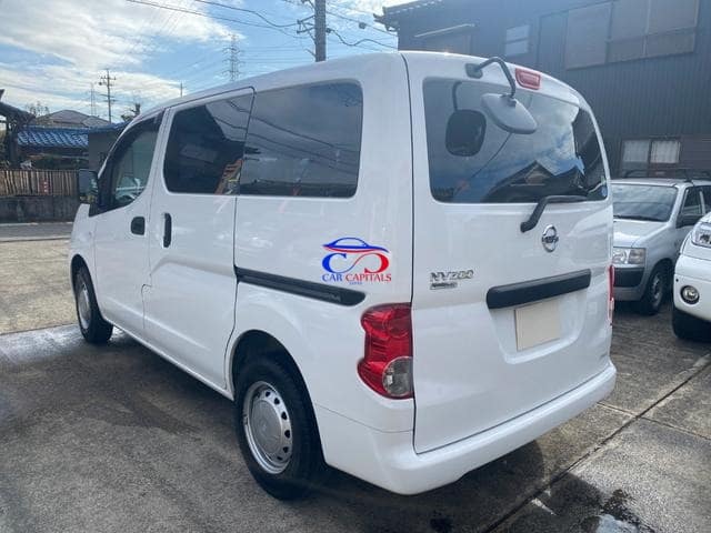 NISSAN NV200 VANETTE VAN DX