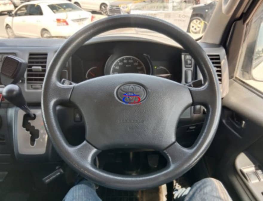 2007 TOYOTA HIACE AMBULANCE WAGON