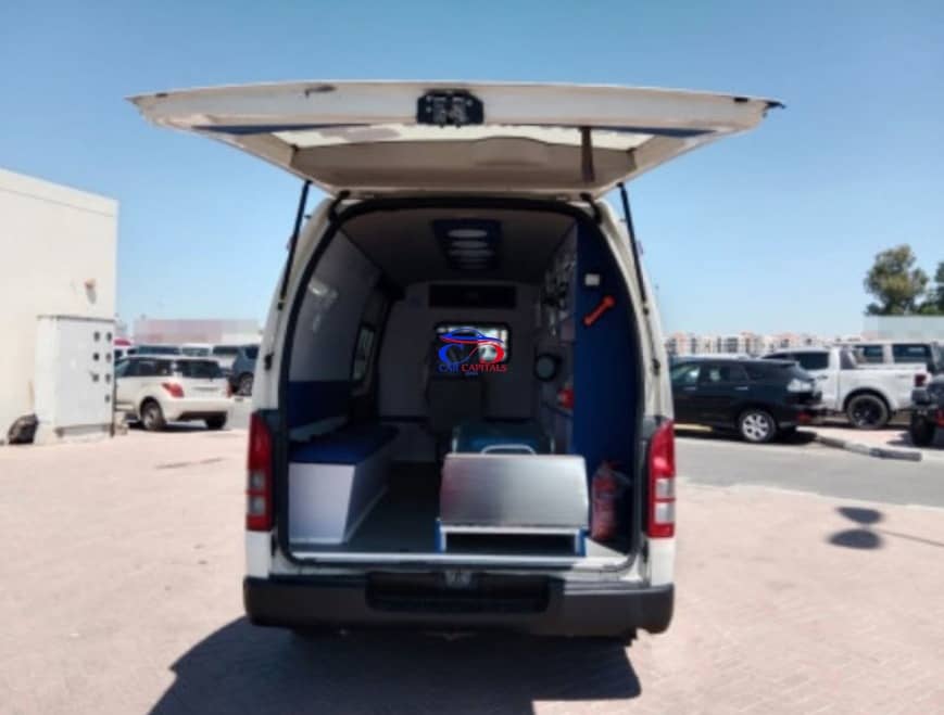 2007 TOYOTA HIACE AMBULANCE WAGON