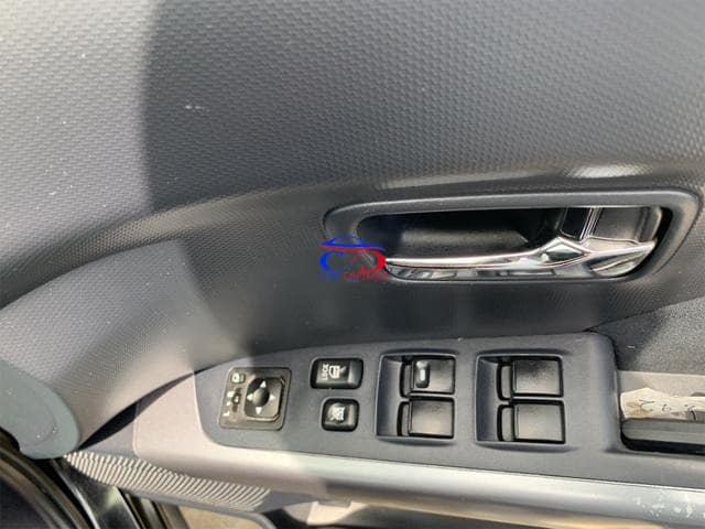 MITSUBISHI OUTLANDER 24G