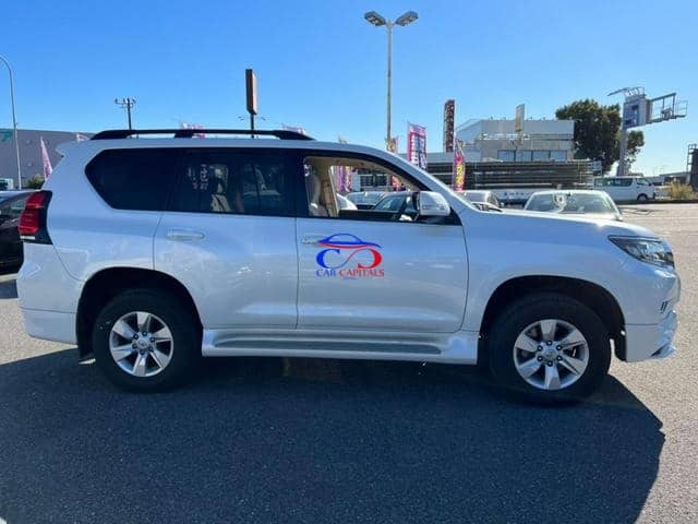 TOYOTA LAND CRUISER PRADO TX