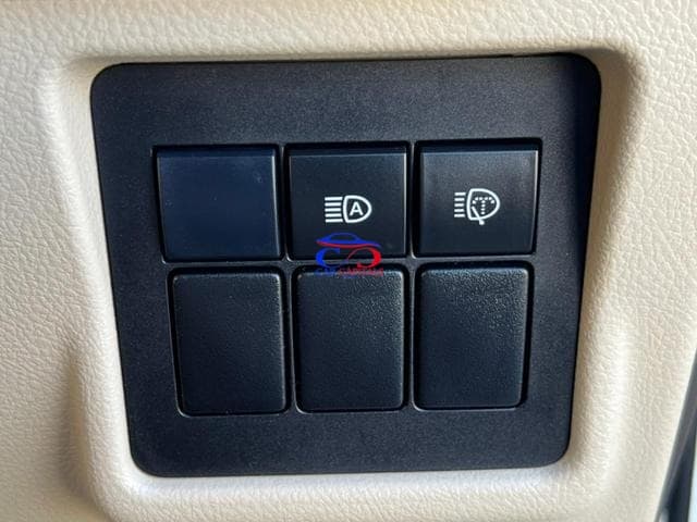 TOYOTA LAND CRUISER PRADO TX