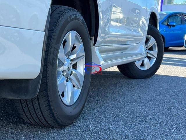 TOYOTA LAND CRUISER PRADO TX