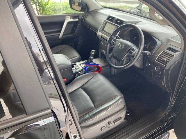 TOYOTA LAND CRUISER PRADO TX L