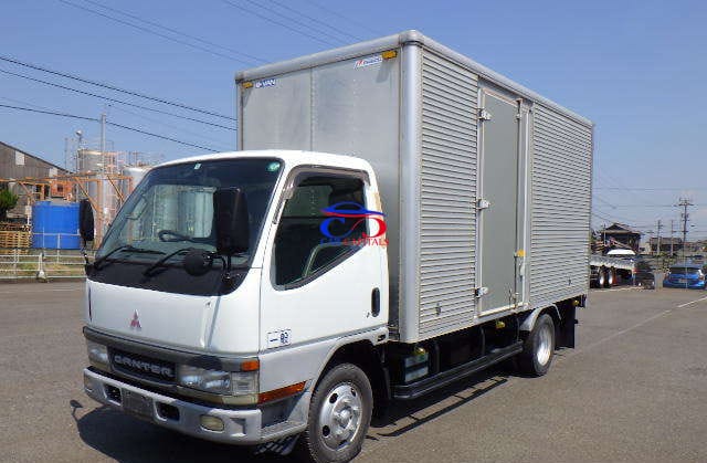 2001 FUSO CANTER