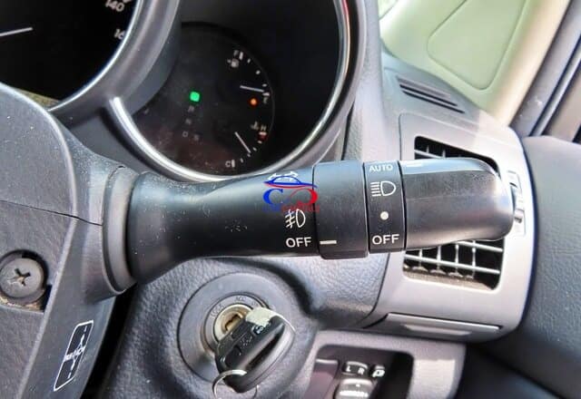TOYOTA HARRIER 2010
