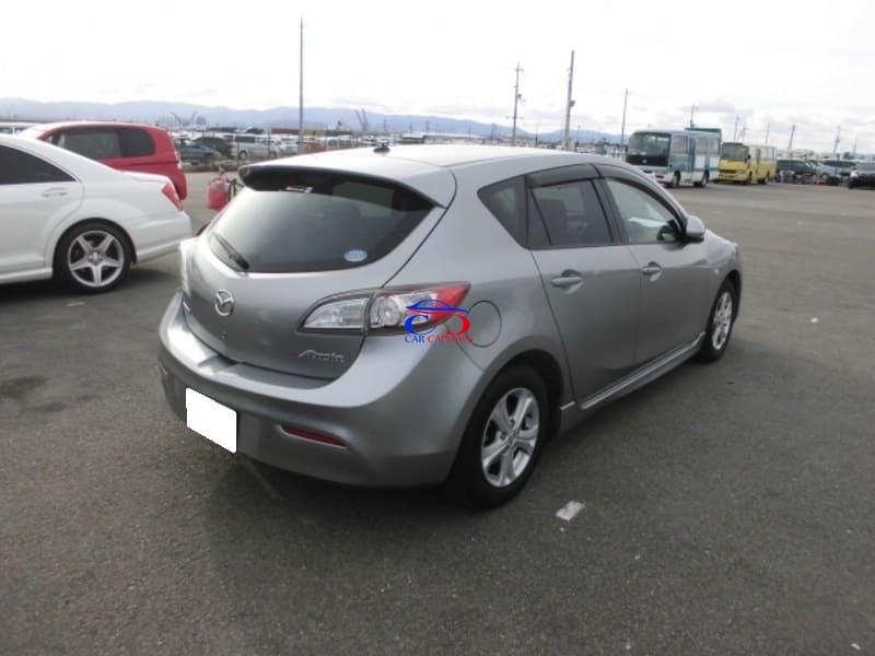 MAZDA AXELA SPORT