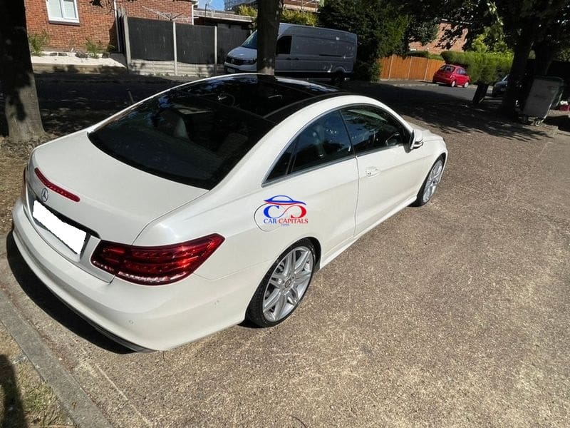 Mercedes Benz E-Class E200