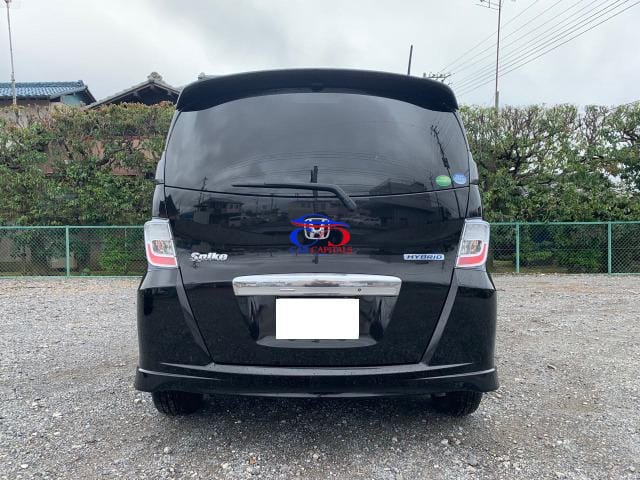 HONDA FREED SPIKE